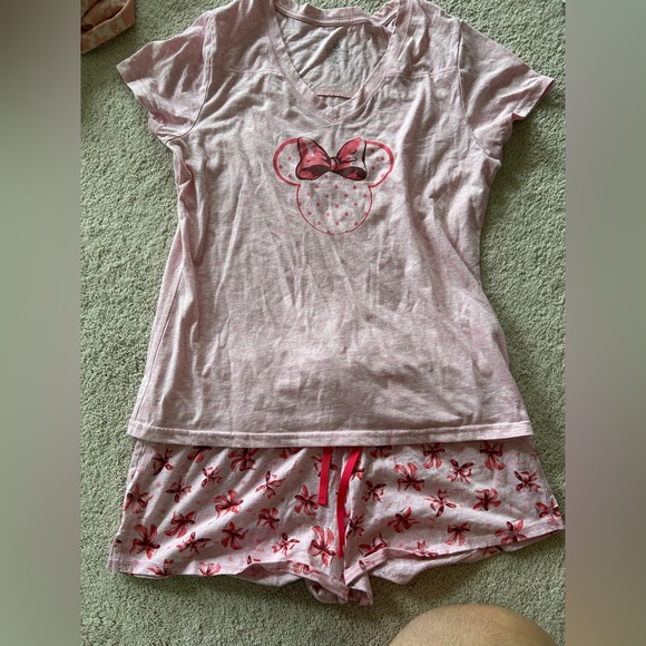 Disney Minnie Mouse Pajama Set Size Large 2-Piece Set - Picture 4 of 7